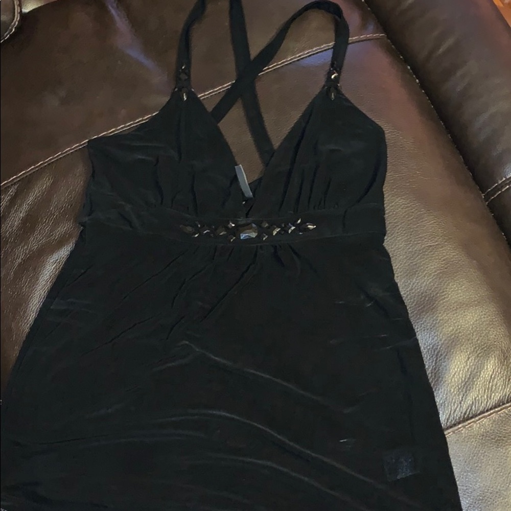 BUNDLE 3 FOR $15 Guess tank